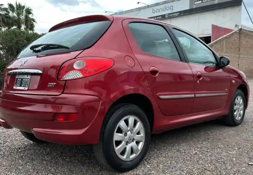 Peugeot 207  2012 - foto 3