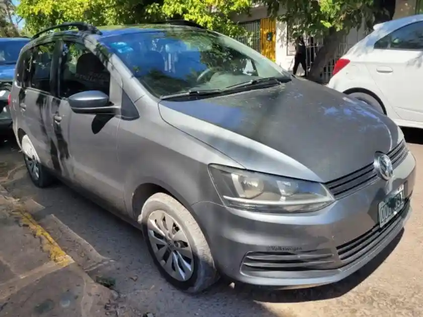 Volkswagen Suran 2015 - foto 1