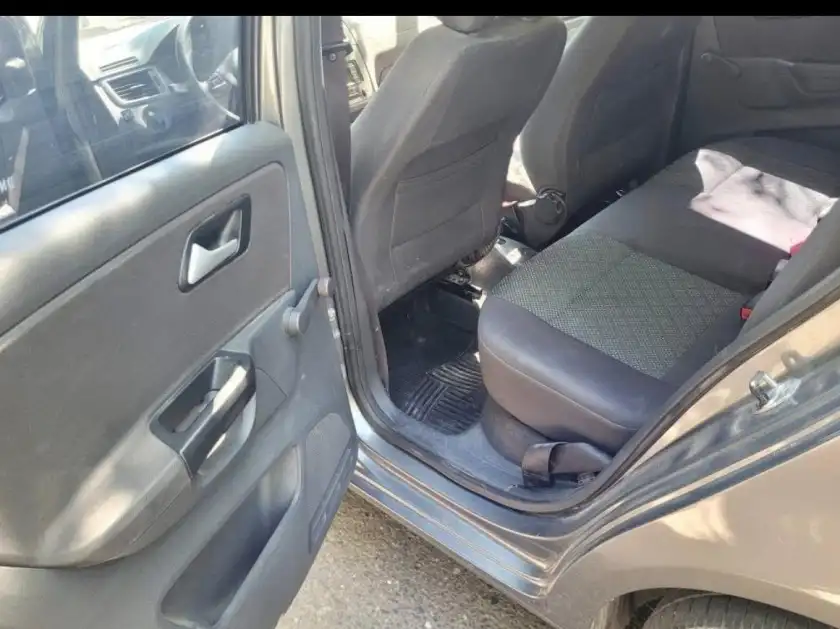 Volkswagen Suran  2015 - foto 3