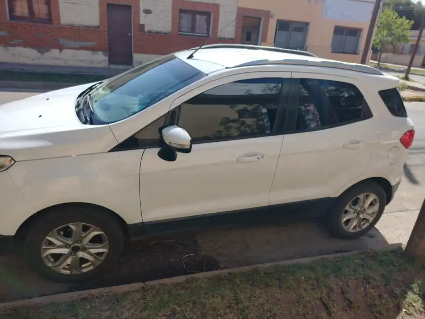 Ford Ecosport  2016 - foto 2