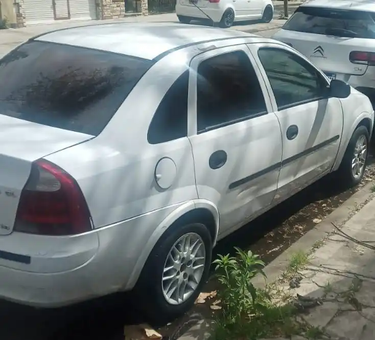 Chevrolet Corsa Ii  2004 - foto 2