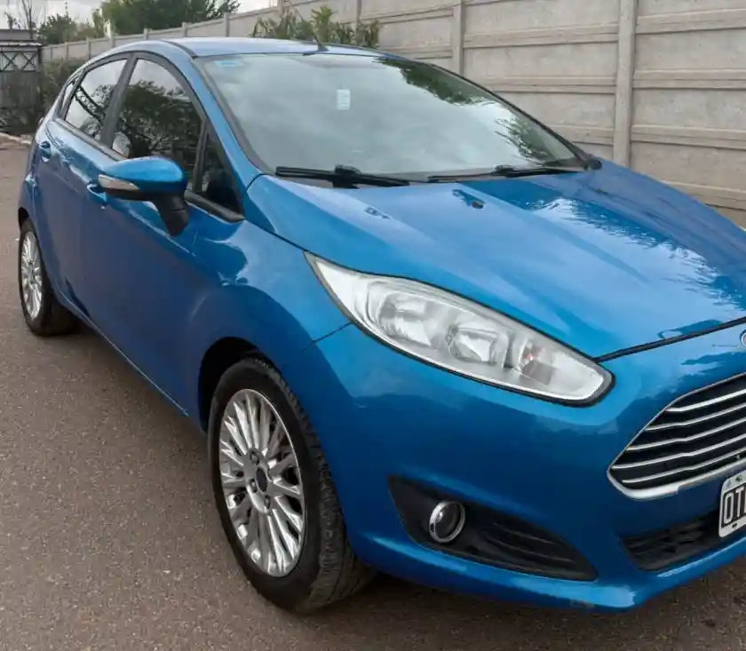 Ford Fiesta Kd  2015 - foto 2