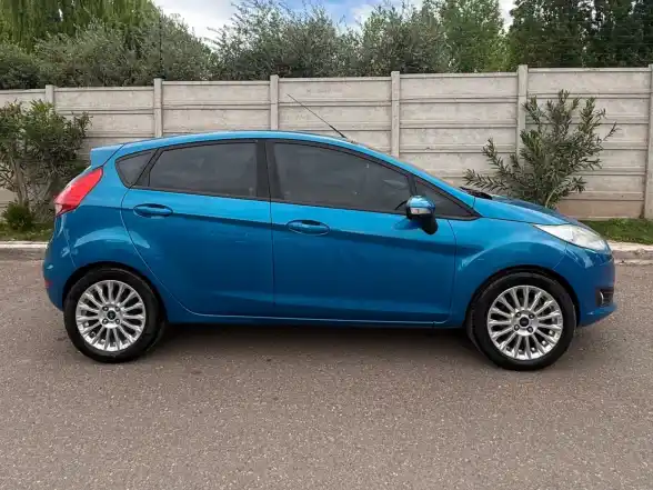 Ford Fiesta Kd  2015 - foto 3