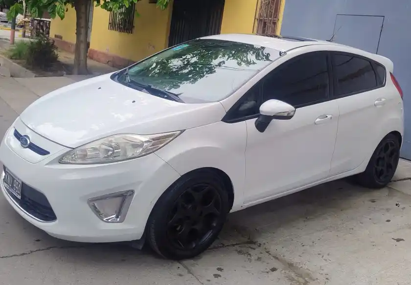 Ford Fiesta Kd  2011 - foto 3