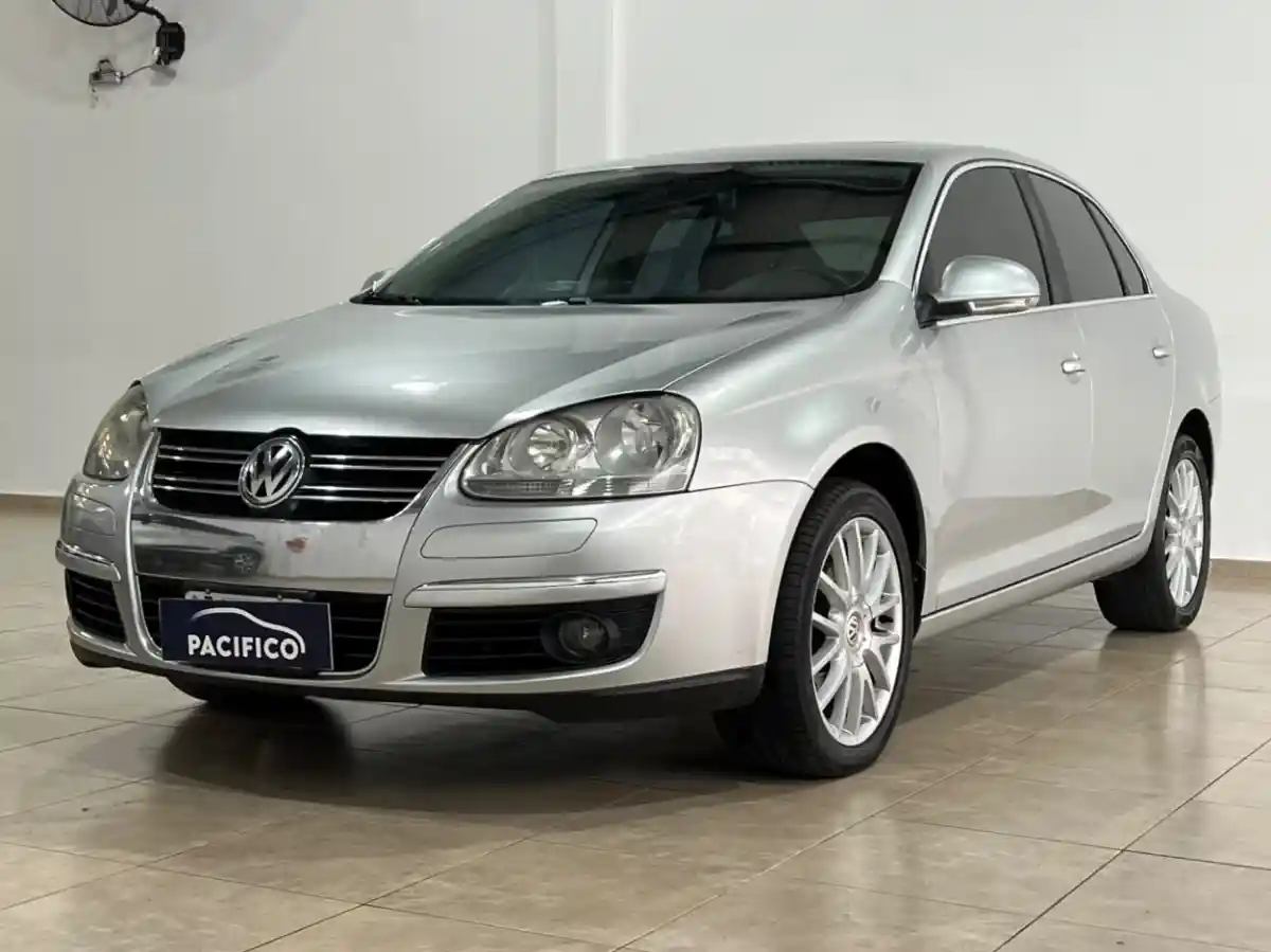 Volkswagen Vento  2008 - foto 1