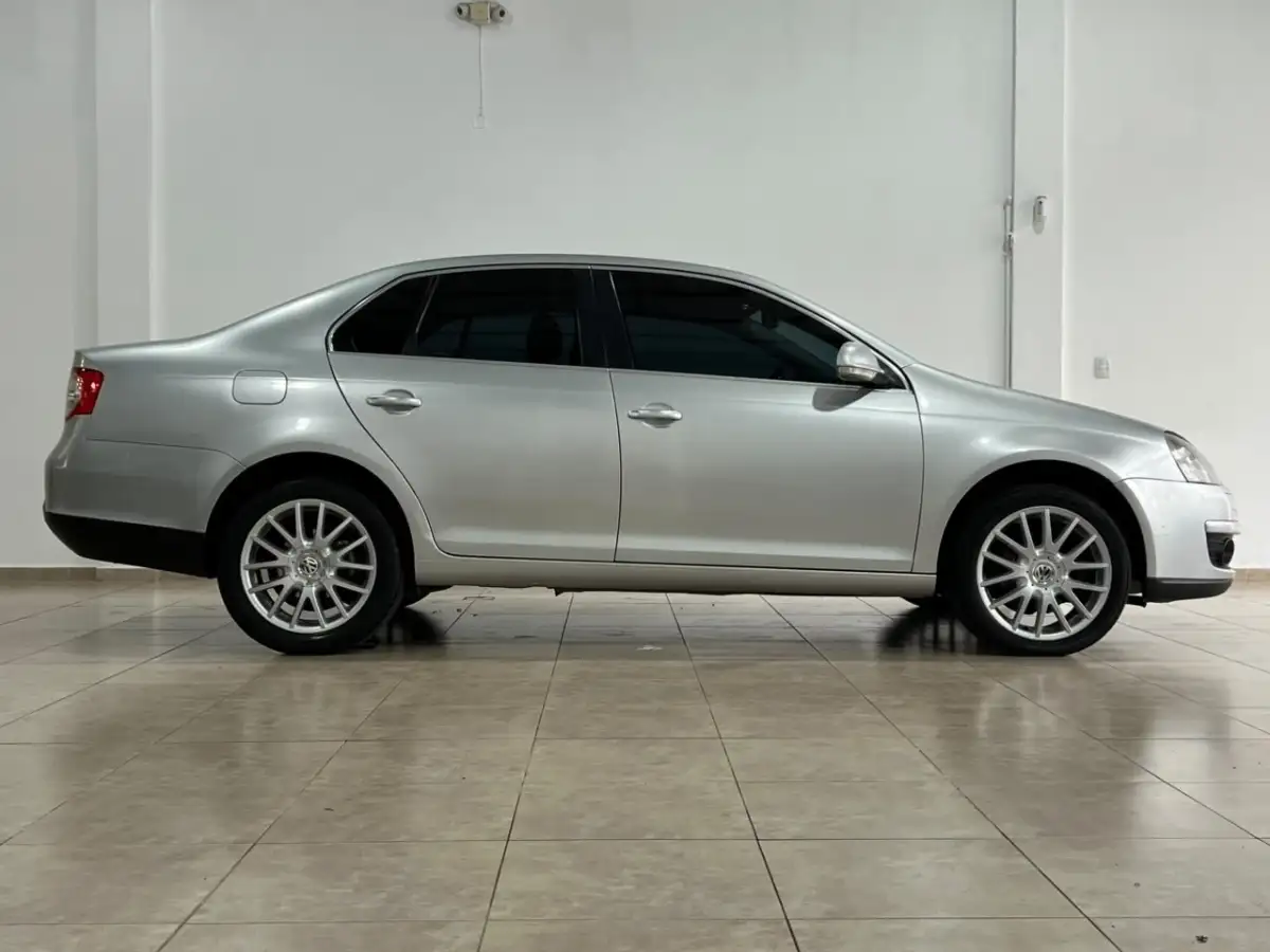 Volkswagen Vento  2008 - foto 4