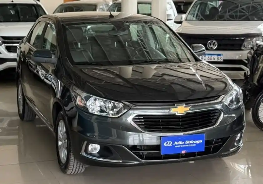 Chevrolet Cobalt  2018 - foto 3