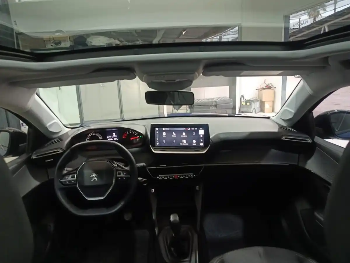 Peugeot 208  2024 - foto 5
