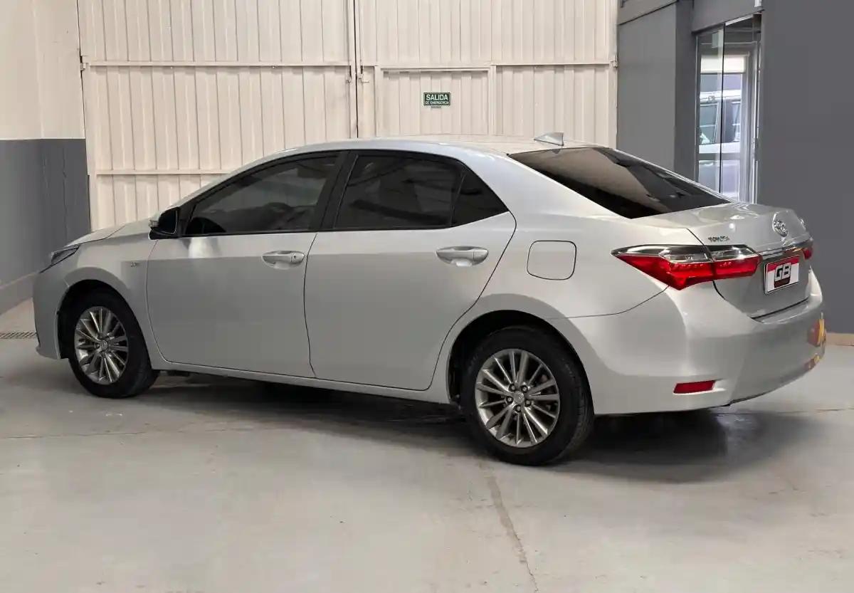 Toyota Corolla  2019 - foto 3
