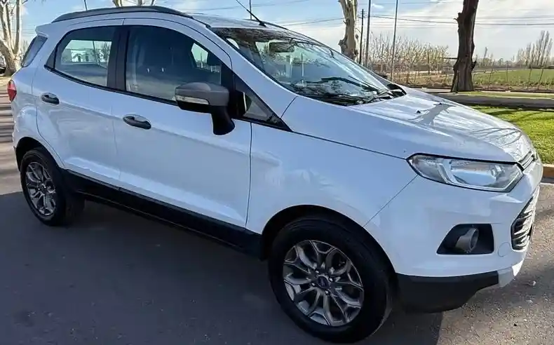 Ford Ecosport  2014 - foto 1