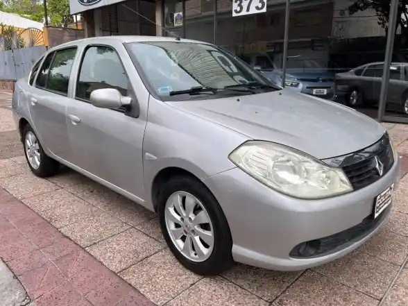 Renault Symbol  2011 - foto 2