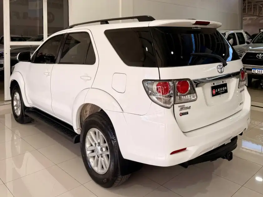 Toyota Hilux Sw4  2012 - foto 3