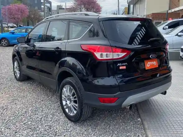 Ford Kuga  2014 - foto 3