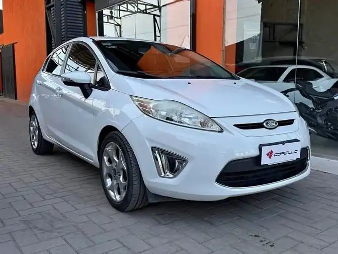 Ford Fiesta Kd  2012 - foto 2