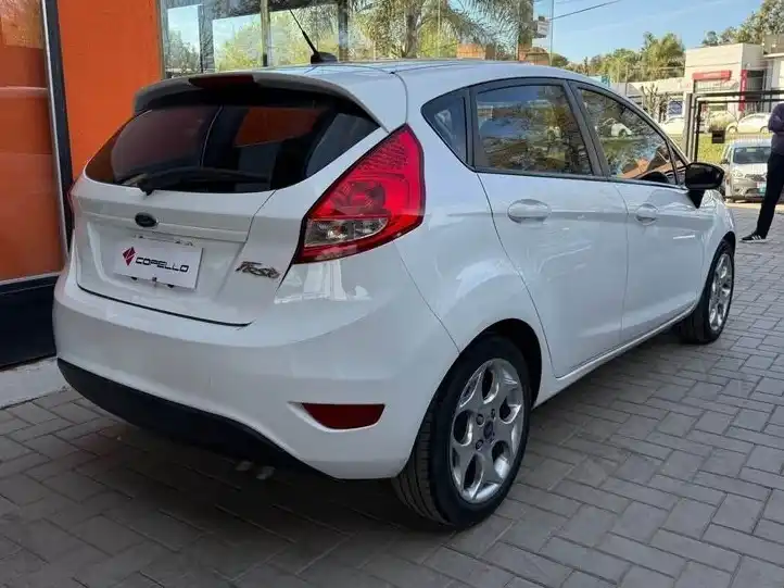 Ford Fiesta Kd  2012 - foto 4