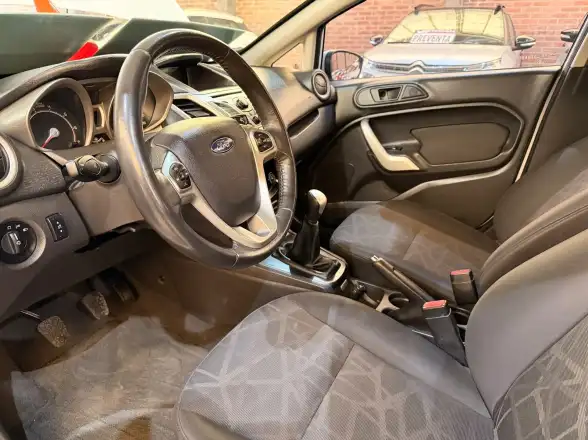 Ford Fiesta Kd  2012 - foto 3