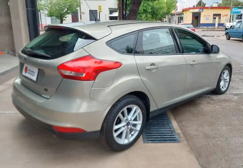 Ford Focus  2017 - foto 4