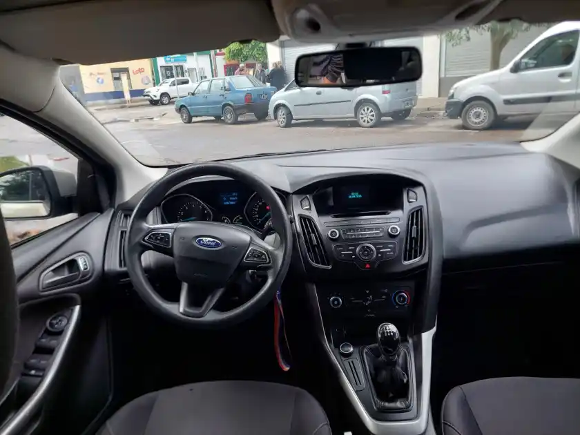 Ford Focus  2017 - foto 5