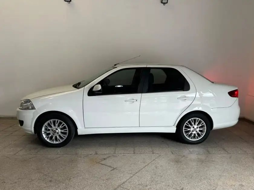 Fiat Siena  2017 - foto 4