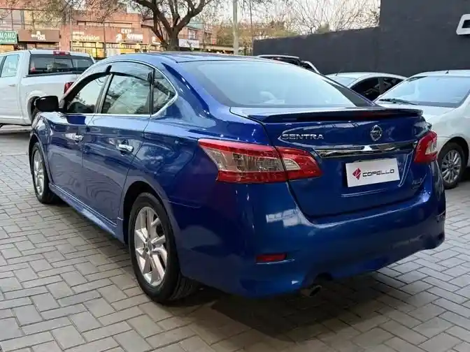 Nissan Sentra  2014 - foto 3