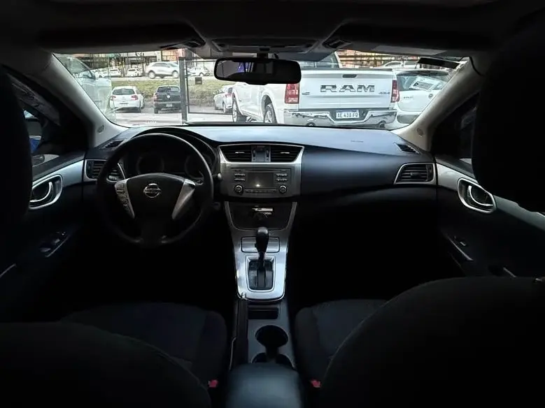 Nissan Sentra  2014 - foto 5