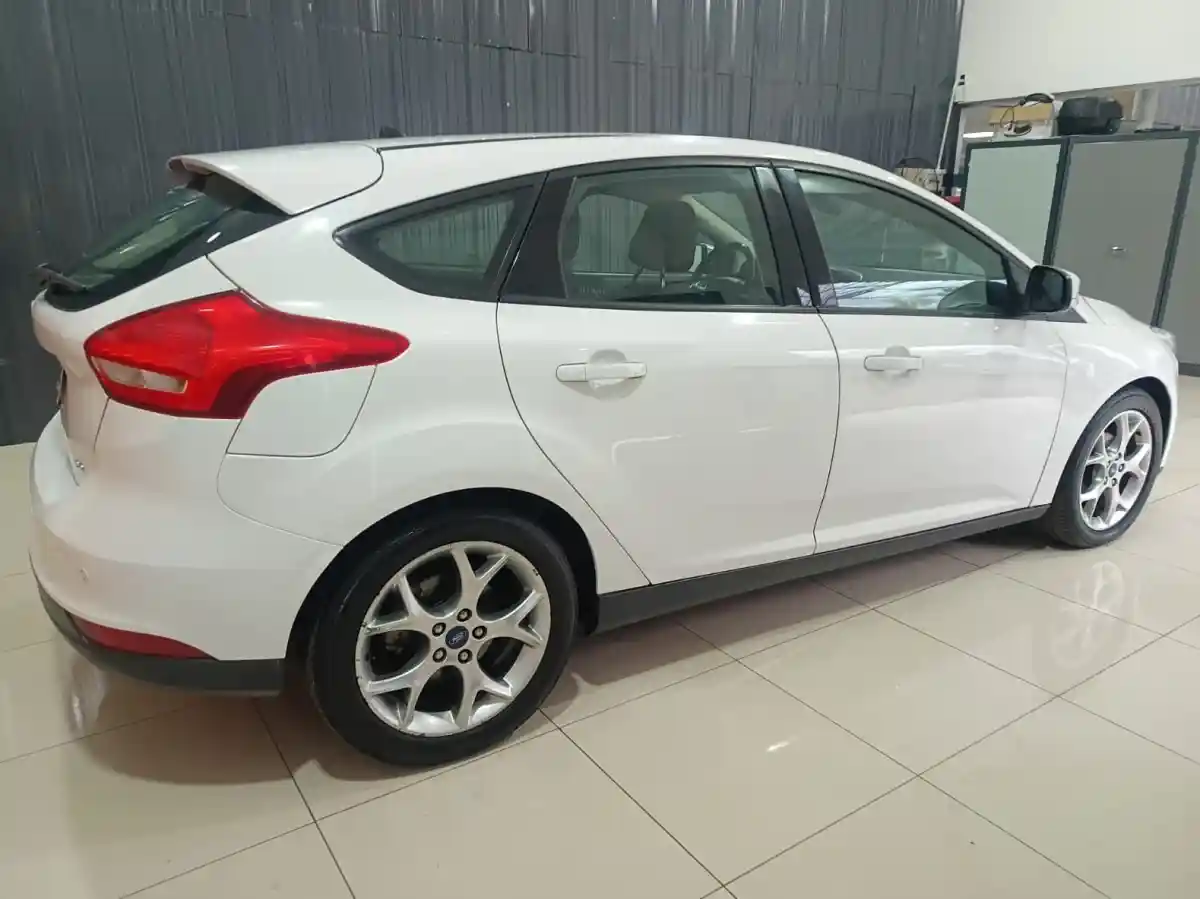 Ford Focus  2016 - foto 4
