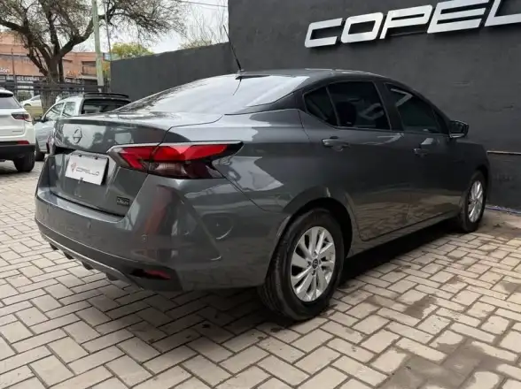 Nissan Versa  2025 - foto 4