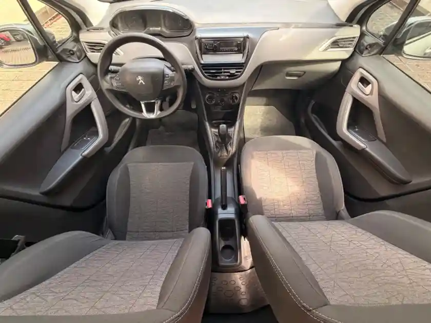 Peugeot 208  2018 - foto 5