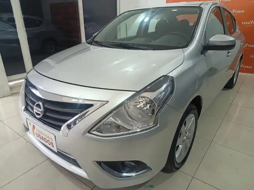 Nissan Versa  2017 - foto 1