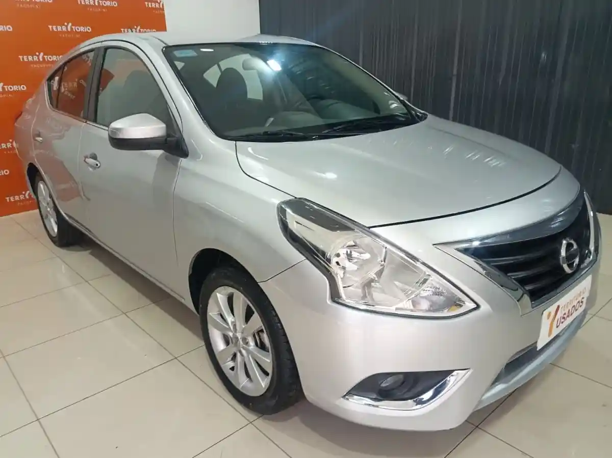 Nissan Versa  2017 - foto 2