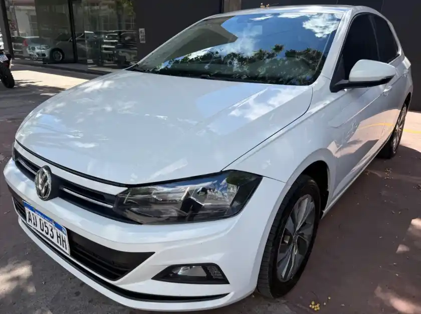 Volkswagen Polo  2018 - foto 1