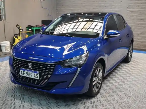 Peugeot 208  2023 - foto 1