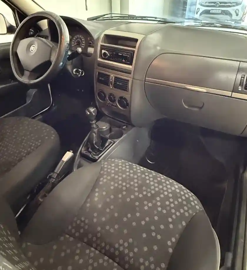 Fiat Siena  2011 - foto 4