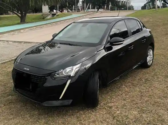 Peugeot 208  2024 - foto 1