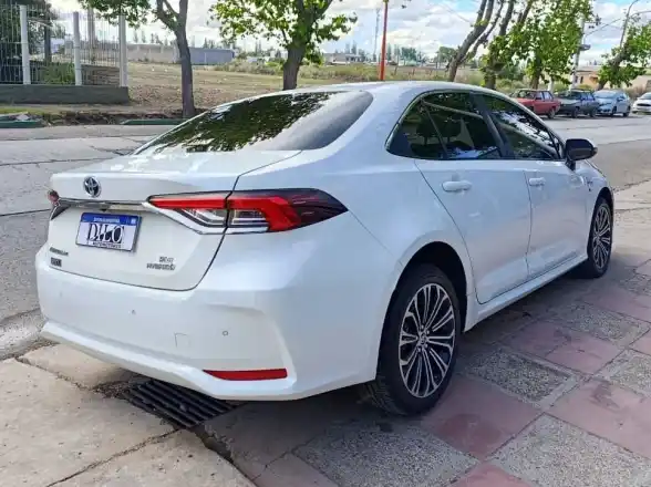 Toyota Corolla  2022 - foto 4