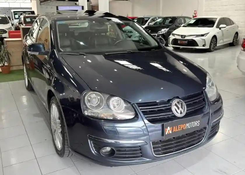 Volkswagen Vento  2010 - foto 2
