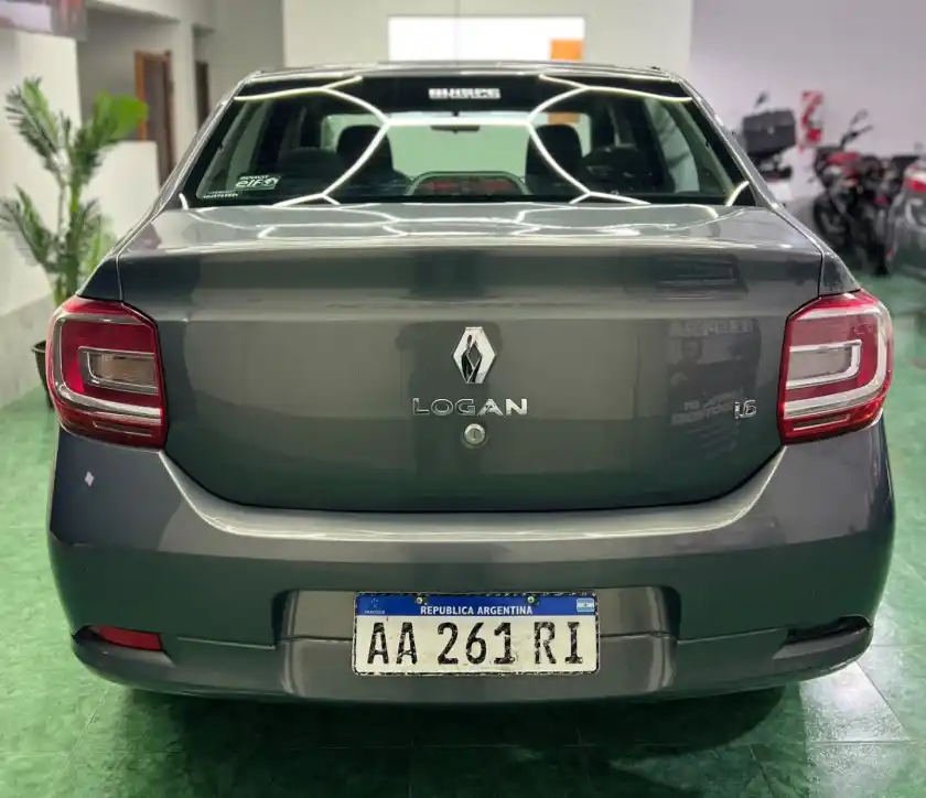 Renault Logan  2016 - foto 5