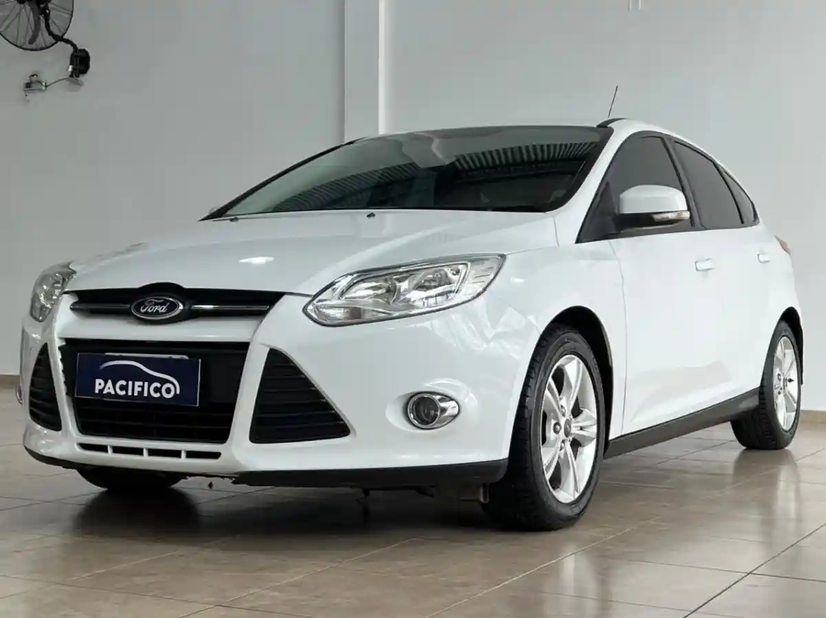 Ford Focus  2014 - foto 1