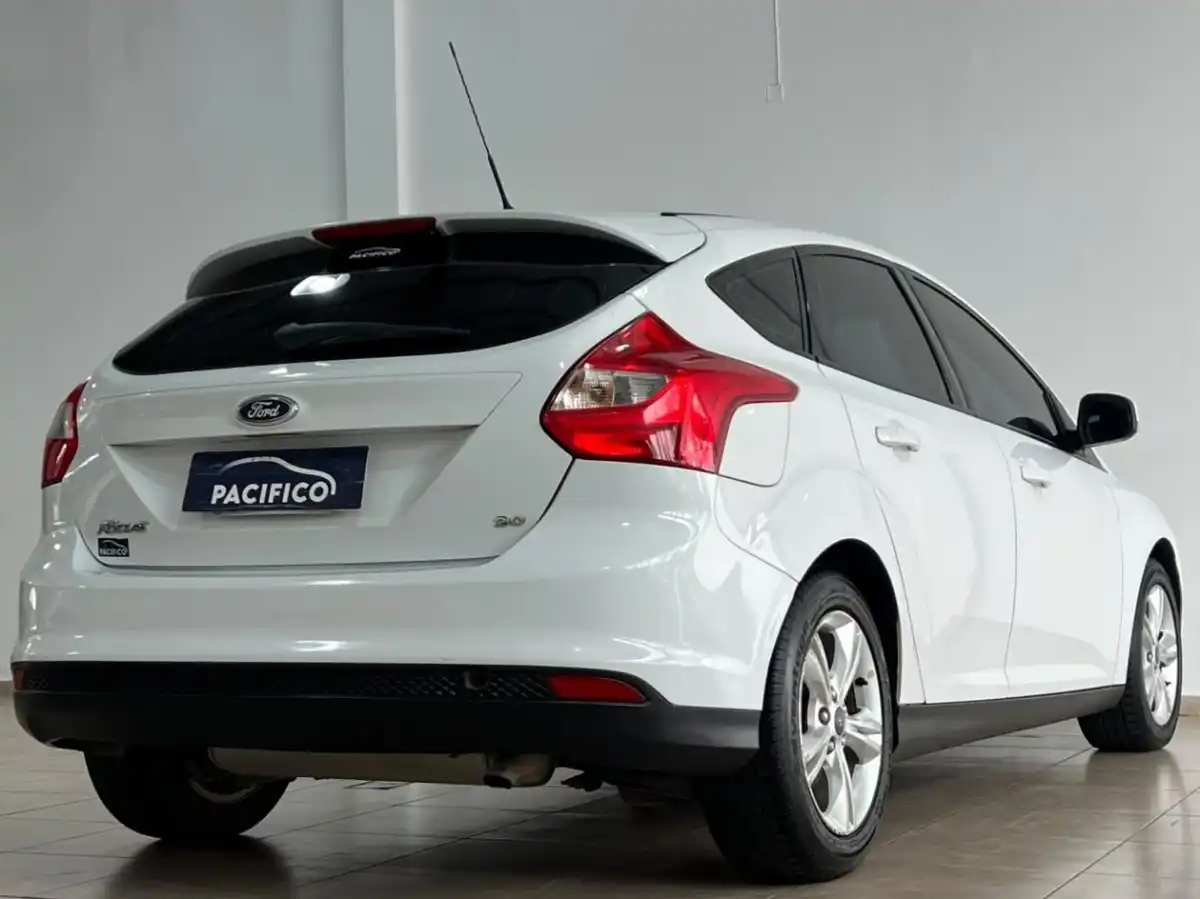Ford Focus  2014 - foto 5