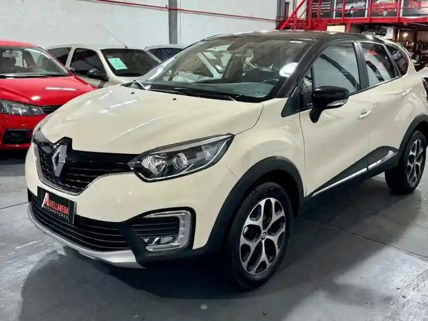 Renault Captur  2018 - foto 1