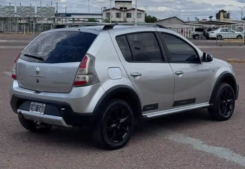 Renault Sandero  2012 - foto 4