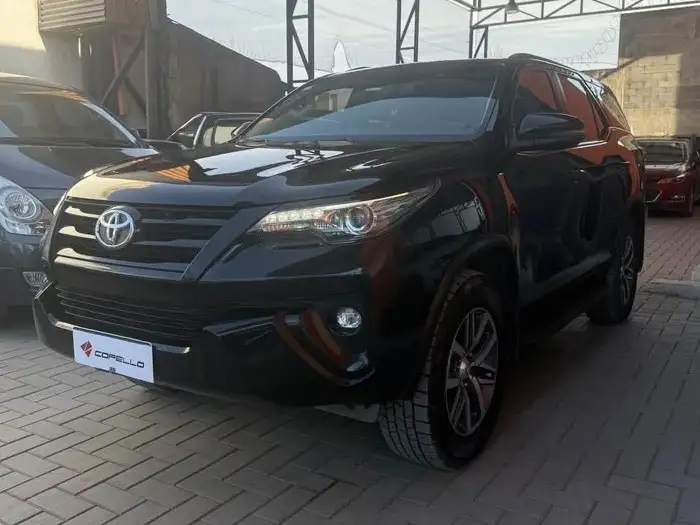 Toyota Hilux Sw4  2018 - foto 1