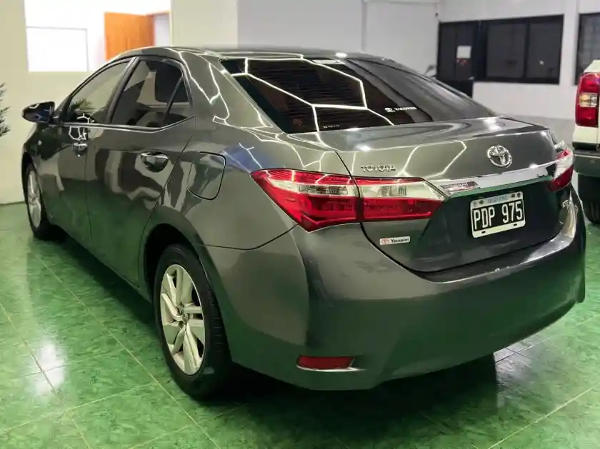 Toyota Corolla  2015 - foto 3
