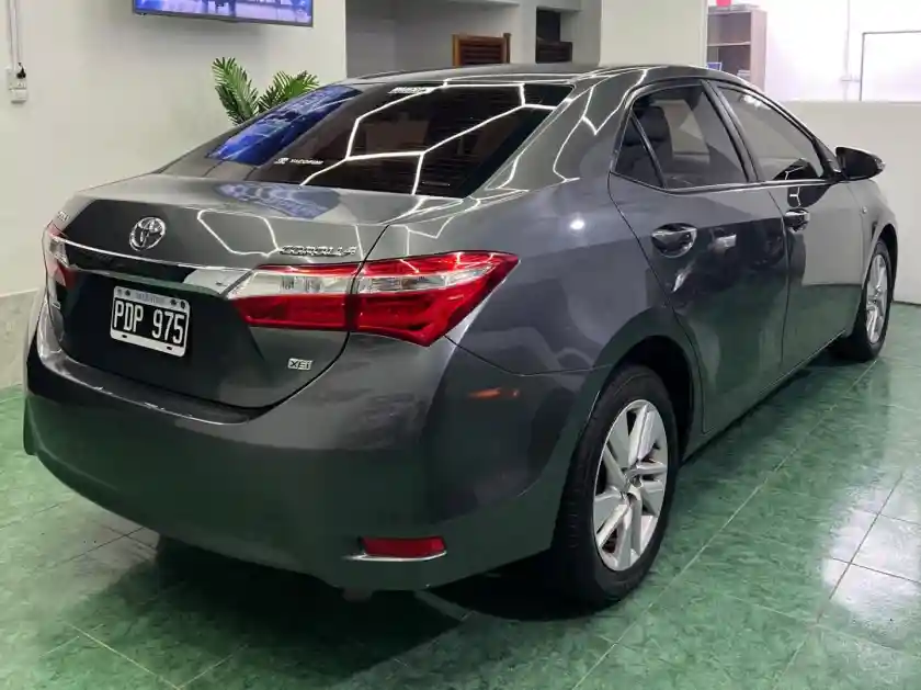 Toyota Corolla  2015 - foto 5