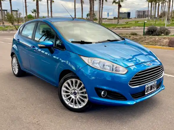 Ford Fiesta Kd  2015 - foto 1