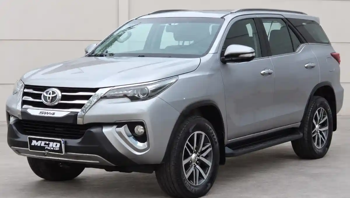 Toyota Hilux Sw4  2016 - foto 1