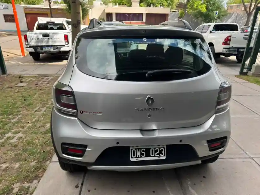 Renault Sandero  2015 - foto 4