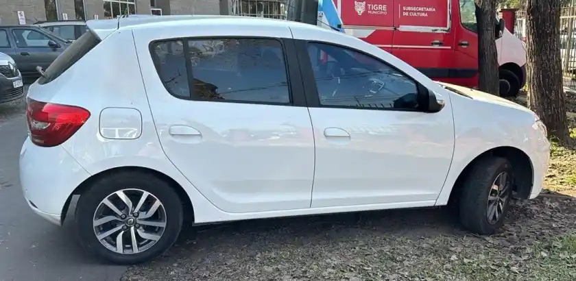 Renault Sandero  2021 - foto 4