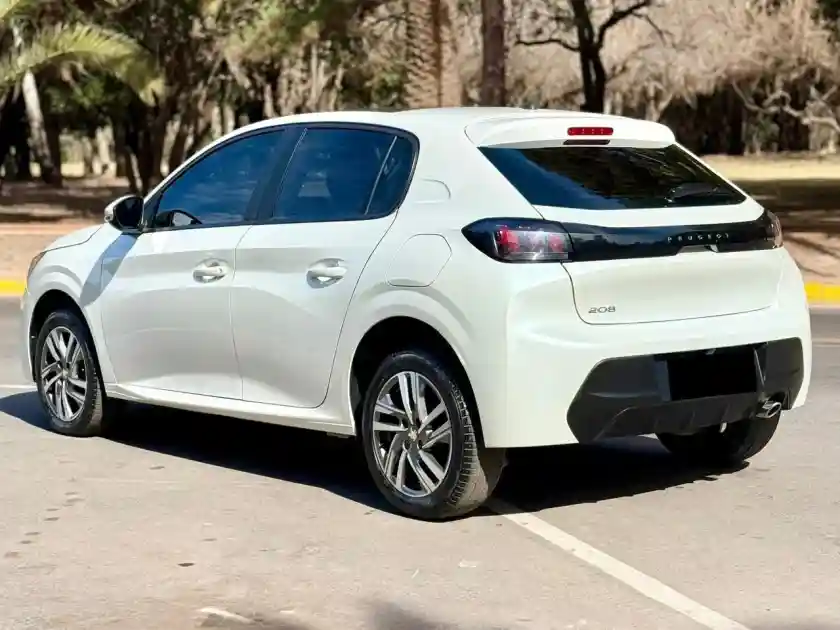 Peugeot 208  2023 - foto 3