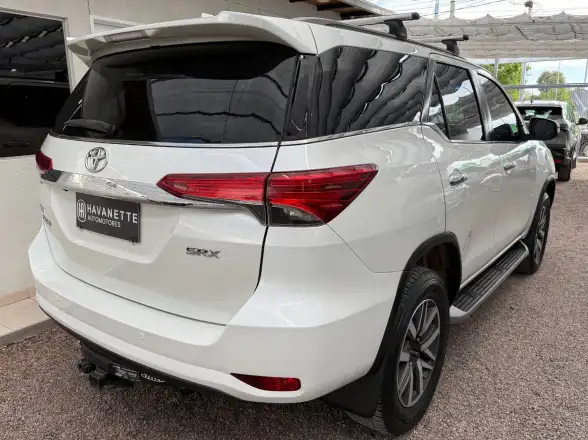 Toyota Hilux Sw4  2017 - foto 4
